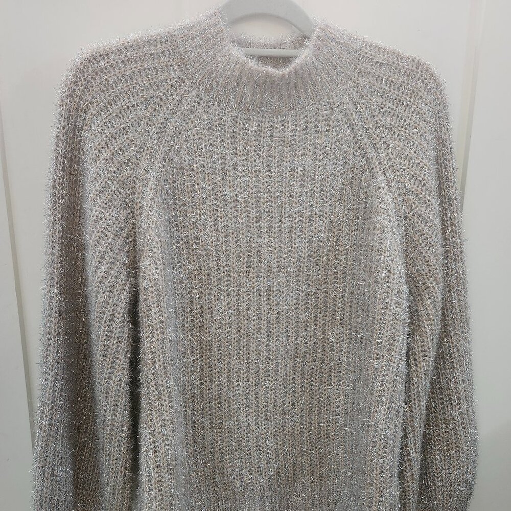 See and Be Seen Silver/Metallic and Tan Sweater Size M